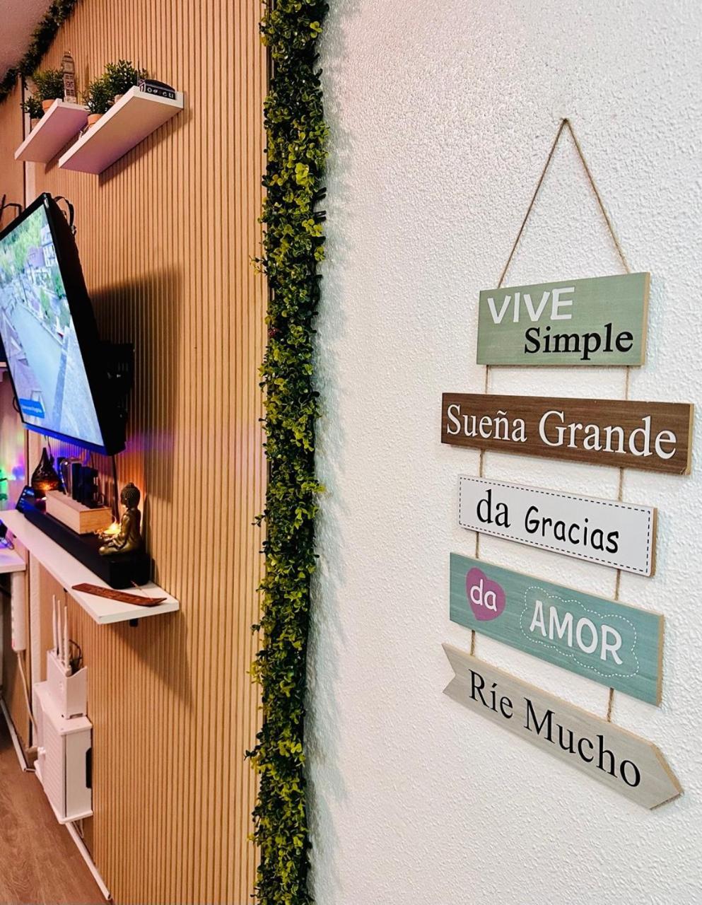 Studio La Playa Торевьиа Экстерьер фото